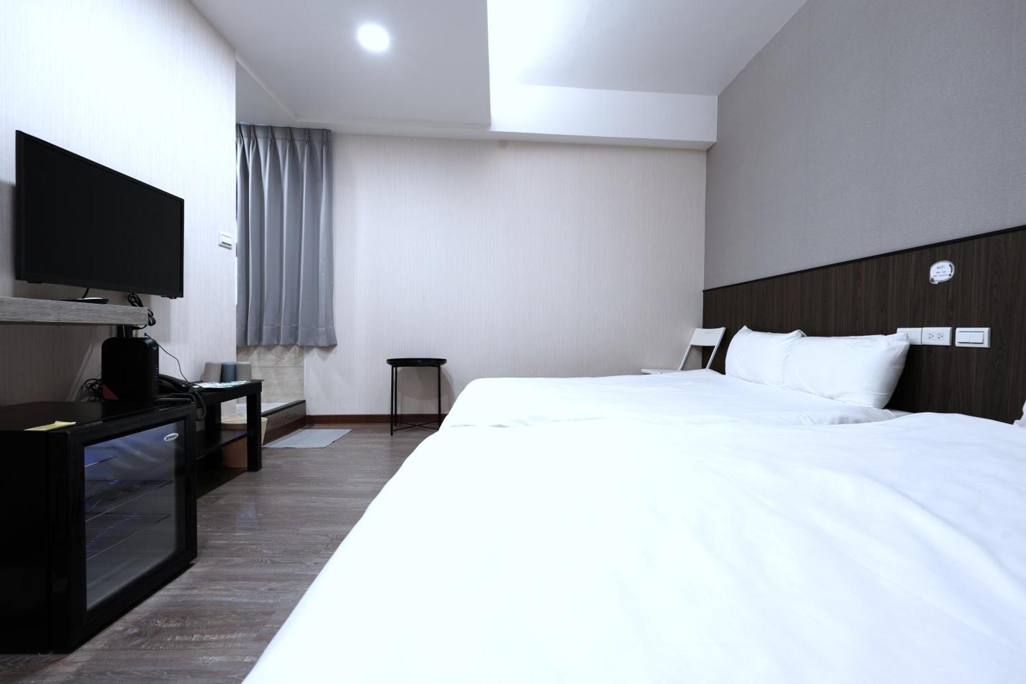 可青大飯店grand Ke-Cing Hotel Yilan Екстериор снимка